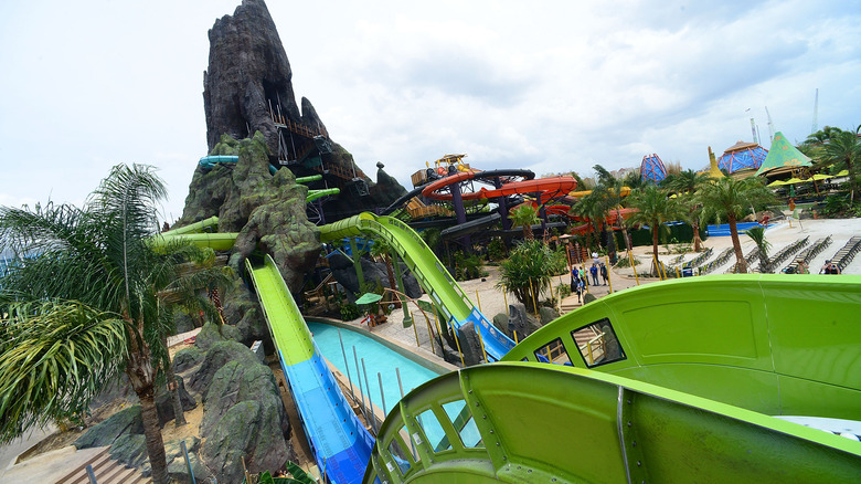 Universal Volcano Bay aqua coaster slide