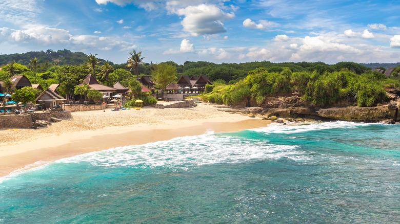 Beach of Nusa Lembongan