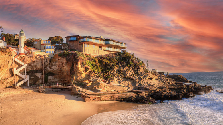 Thousand Steps Beach