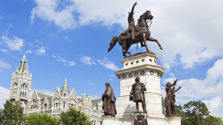 George Washington statue richmond blue sky