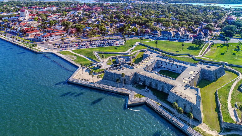 Castillo de San Marcos shoreline