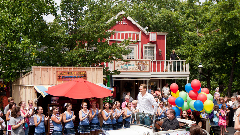 Silver Dollar City Square in Branson