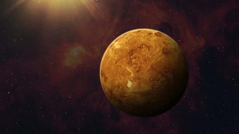 The Reason Behind Venus' Yellow Appearance in the Night Sky