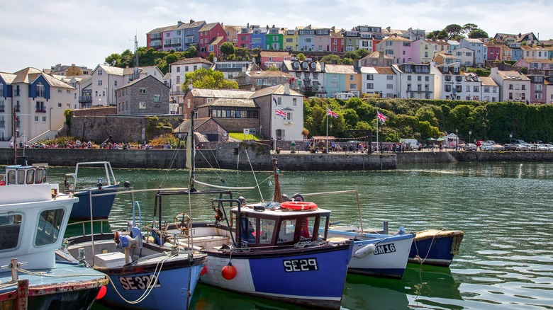 England Hosts Annual Seafood Extravaganza Showcasing Delectable Local Delights