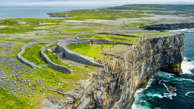 Rick Steves Describes These Rugged, Captivating Irish Islands as Having an 'End of the World' Atmosphere