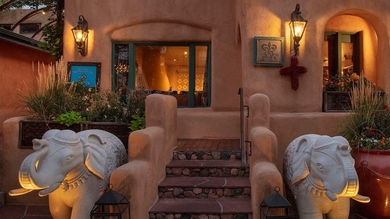 An Acclaimed Luxury Boutique Resort in Santa Fe's Historic District