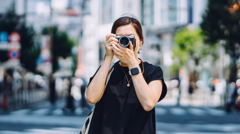 Japan's Strict Photography Etiquette: More Than Just Guidelines, It's the Law