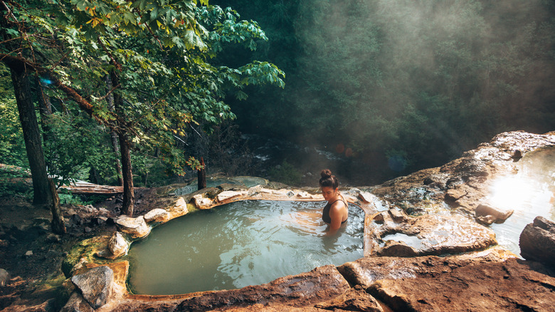 A Brief Trek Reveals Oregon's Cozy Hot Springs Amidst Stunning Forest Scenery