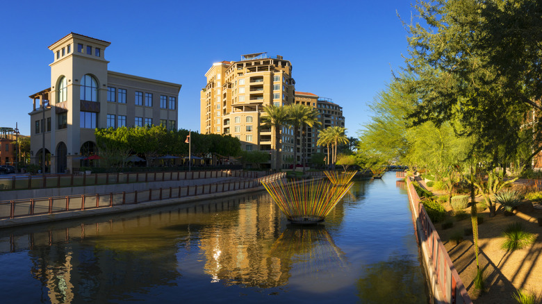 Explore the Hidden Canals of Phoenix: Scenic Trails, Waterfalls, Brews, and Bites Await