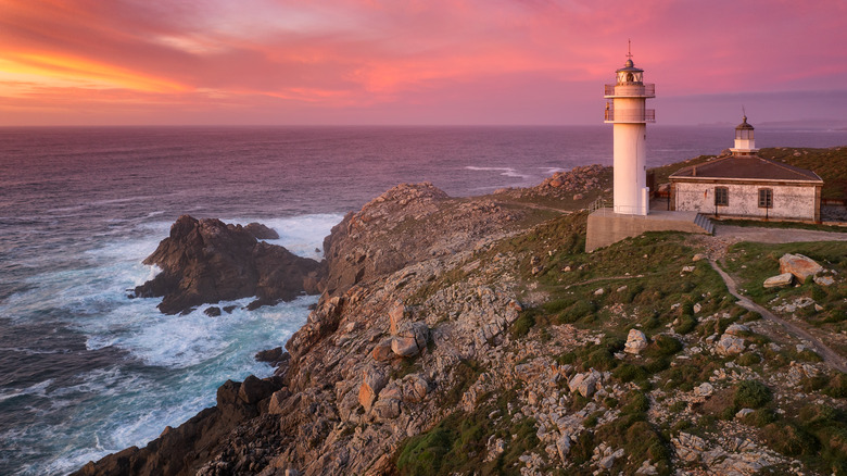 Nestled on Spain's Coast: A Region of Stunning Cliffs, Hidden Beaches, and Delectable Seafood