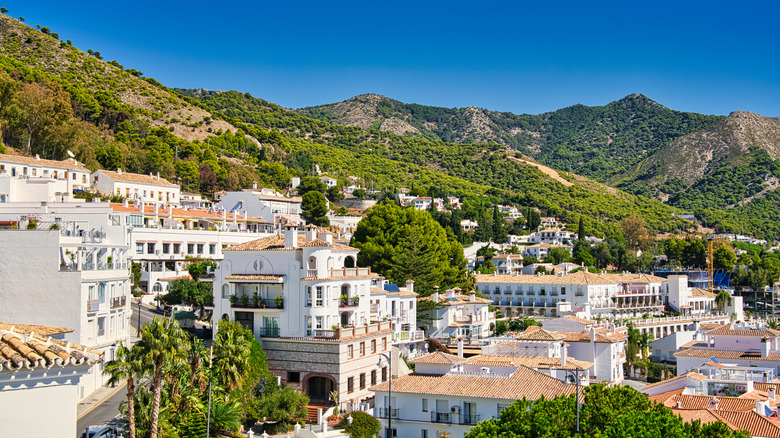 This Picturesque Mountain Village Near Spain's Mediterranean Coast Is a Hidden Gem