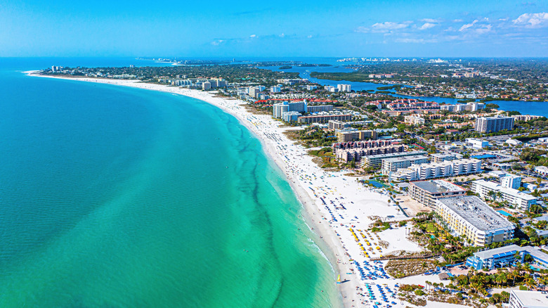 This East Coast Beach City with Pristine Sands and a Renowned Aquarium is a Top Retirement Choice