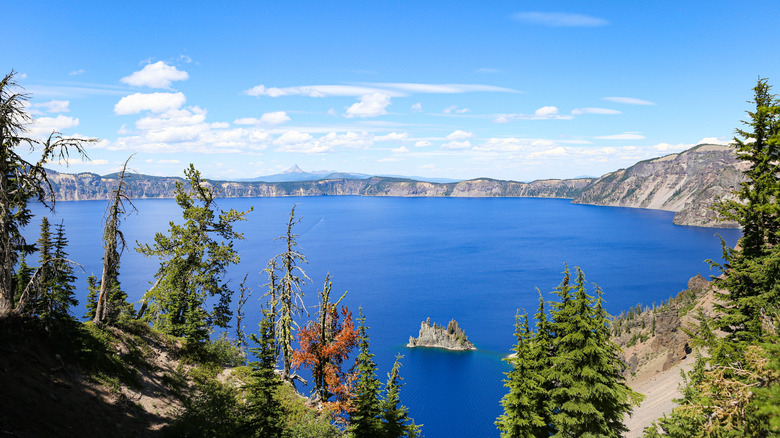 Nestled Near Oregon's Sole National Park Lies a Charming Gateway Town with a Historic Inn and Outdoor Marvels