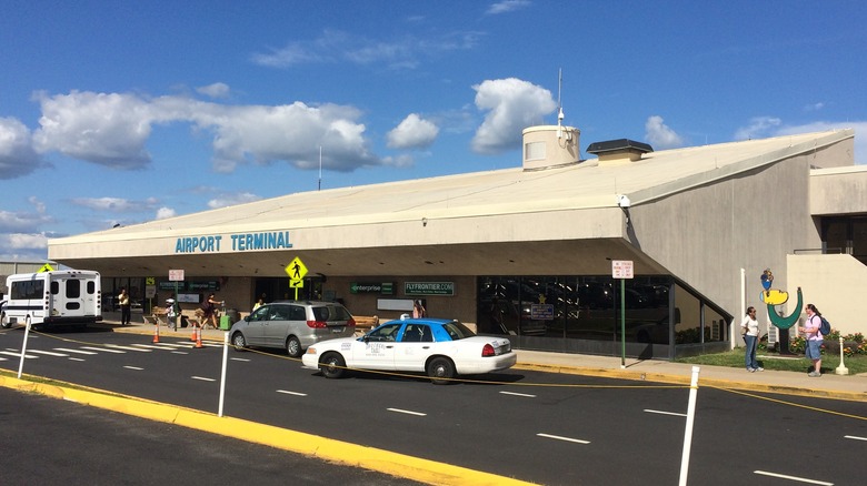 Discover New Jersey's Hidden Gem: A Quick and Convenient Airport