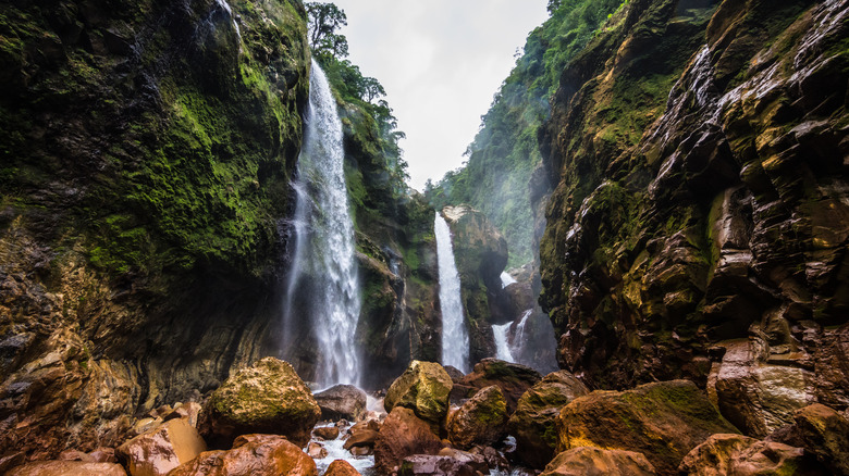 Discover Costa Rica's 'Jurassic Canyon': A Hidden Tropical Gem of Majestic Cliffs and Emerald Pools
