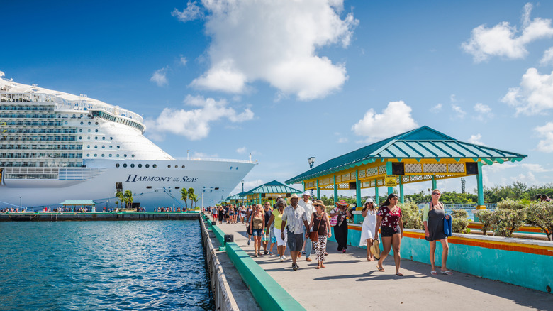 New US Travel Advisory Cautions Tourists About Visiting a Popular Caribbean Spot