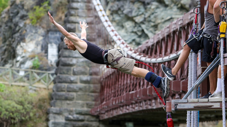 The "Adventure Capital of the World": A Thrilling Lakeside Gem in Scenic New Zealand