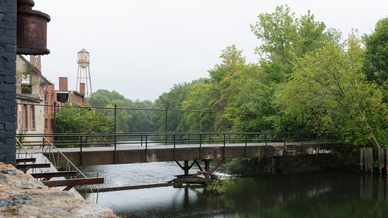 This Coastal Rhode Island Town is a Rural New England Gem, Rich in Outdoor Fun and Historic Charm