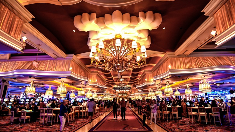 Vegan Tourists Receive VIP Treatment at This Chic Top-Rated Las Vegas Casino Hotel