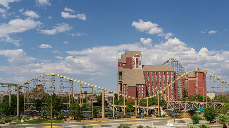 A Quirky Nevada Town Near the California Border Offers a Uniquely Charming Post-Apocalyptic Vibe