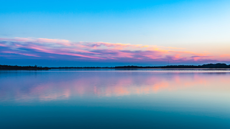 Discover the Hidden Gem: A Prime Oklahoma State Park for Water Recreation