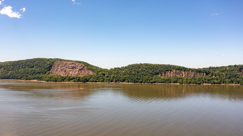 Discover a Charming Riverside Gem in New York's Hudson Valley: A Village with Hillside Views and Quaint Shops