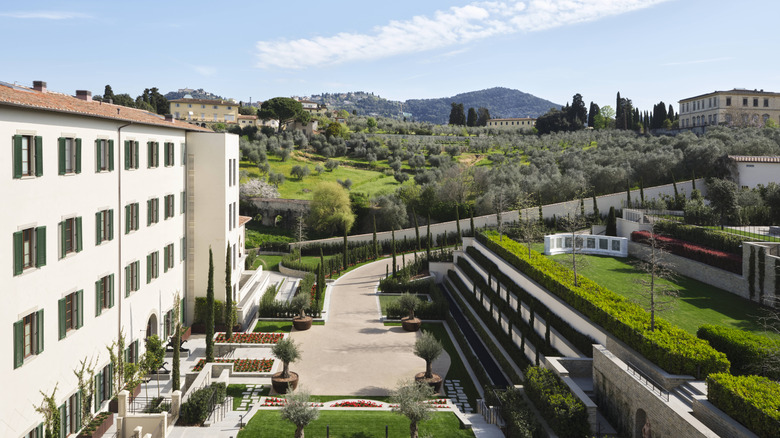 Italy's Luxurious Tuscan Retreat: A Dreamy Hotel with Cypress-Lined Paths, Charming Farmhouses, and Lavender Fields