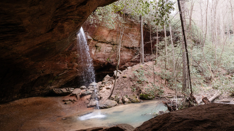 Kentucky's Hidden Limestone Mine in Red River Gorge: A Surreal Paradise for Paddlers
