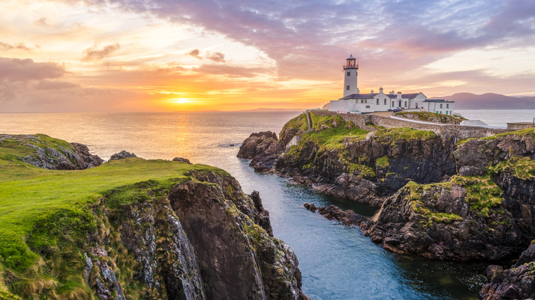 Rick Steves Recommends Exploring This Enchanting, Overlooked County in Northwestern Ireland