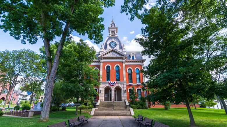 Discover This Hidden Gem in Pennsylvania: A National Forest Gateway with Victorian Charm and Artsy Streets