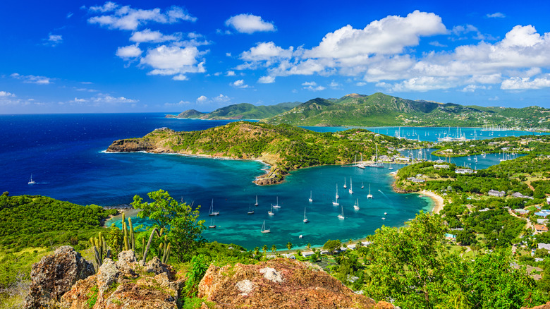Discover Over 300 Unique Beaches and Mouth-Watering Cuisine on This Caribbean Coral Island Paradise