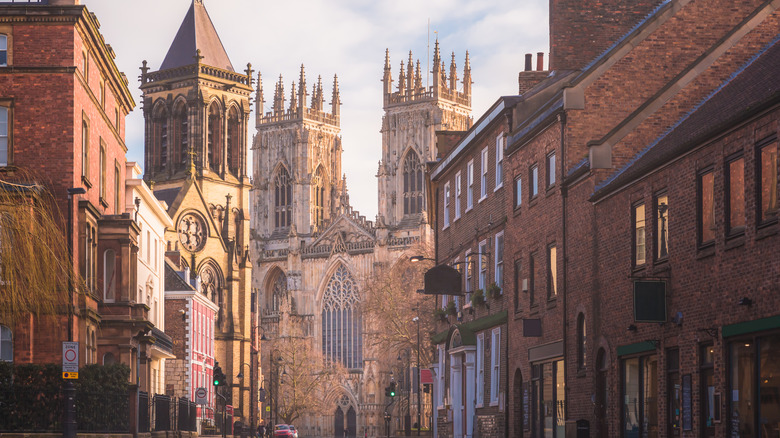 Rick Steves Identifies This City as the Perfect Representation of Britain's Best Qualities