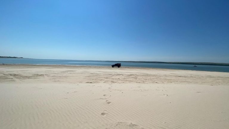 Nebraska's Largest Reservoir: A Lake Paradise for Camping, Diving, Swimming, and Tubing with White Sand Beaches