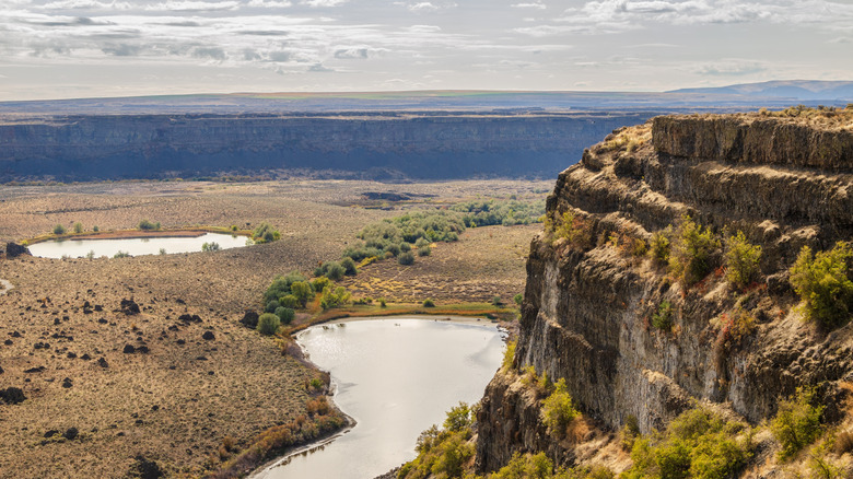 A Massive Waterfall Four Times Larger Than Niagara Once Shaped Washington's 'Geological Wonder of North America'