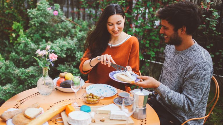 Enjoying Leisurely Lunches in France: Rick Steves Reveals His Favorite Way to Savor Midday Meals