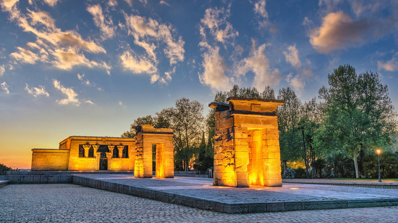 This Spanish City Competes with NYC in Rooftop Bars, Art Museums, and Ancient Egyptian Temples