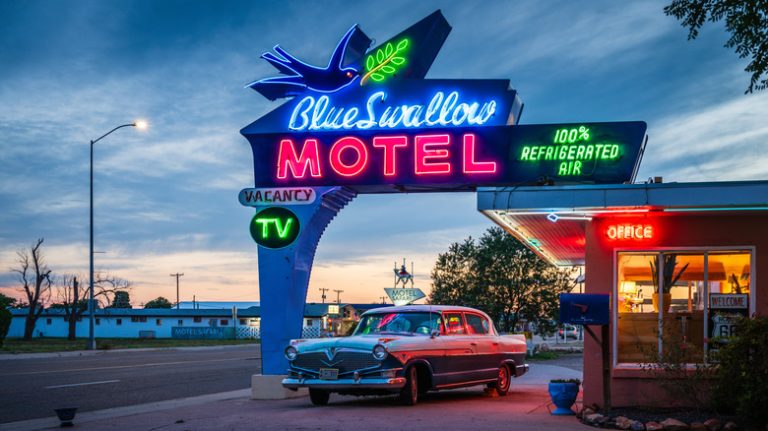 From California to Chicago, This 'Mother Road' Route Offers Neon Nostalgia and Quirky Americana