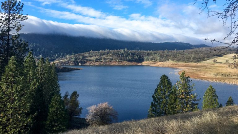 Nestled in California's Sierra Foothills: A Lake Featuring Beaches, Trails, Glamping, and Stunning Sunsets