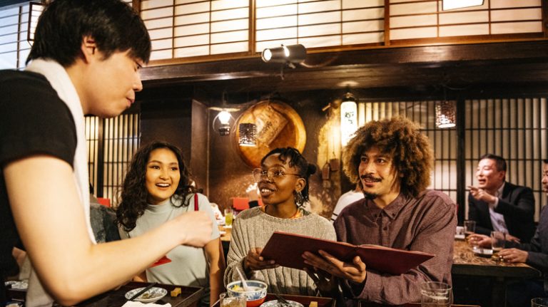 Are Restaurant Substitution Requests Considered Rude in Japan? Essential Insights for Tourists
