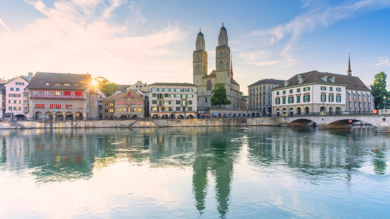 A Beautiful Medieval Swiss Gem: A Safe and Scenic City with Lakeside Charm, Clubs, and Dining