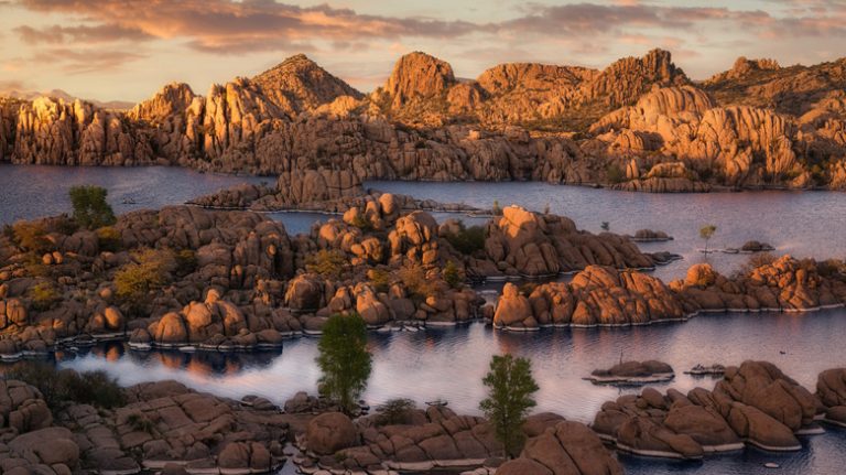 Arizona's Mile-High Desert Lake Features a Seasonal Campground and Granite Islands Perfect for Paddling