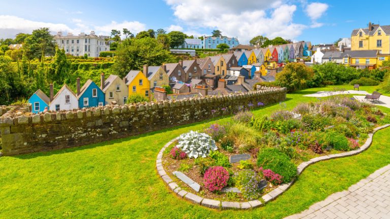 Rick Steves Endorses This Charming, Colorful Island Town in Ireland Away from the Crowds