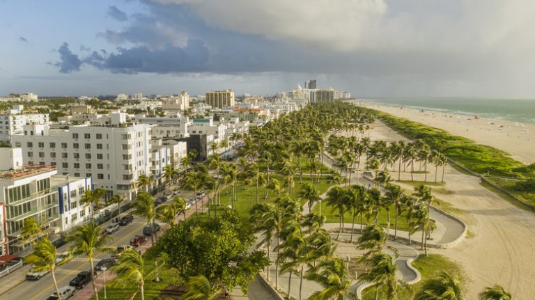 A Vibrant Miami Beach Park: Florida's Top Walkable Neighborhood with Shops and Aquatic Centers