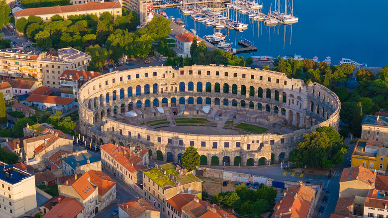 Croatia's Stunning City of Ancient Ruins: A Miniature Rome with Fishing and Beaches