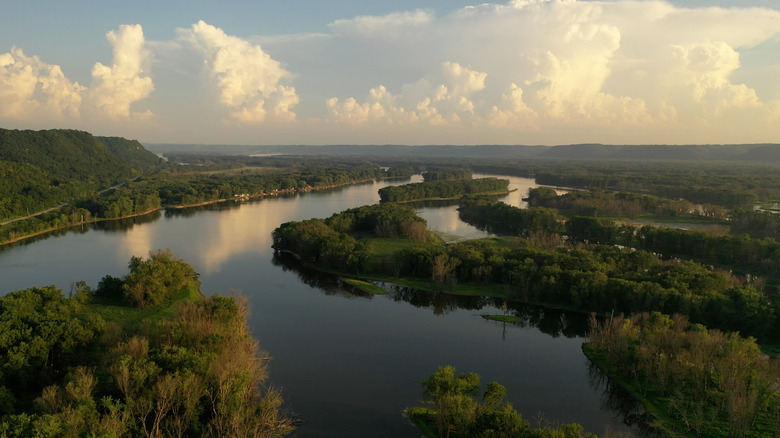 Idyllic Canoe Trail in Minnesota Near the Wisconsin Border Features Islands, Pools, and Protected Forests