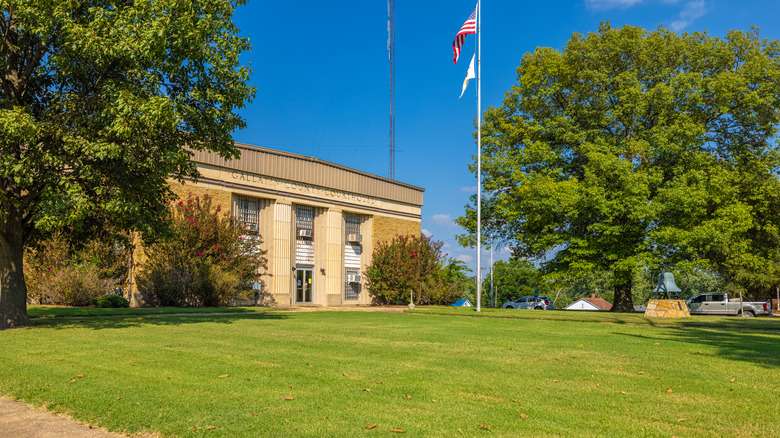 Historic Illinois Community Nestled Among National Forests