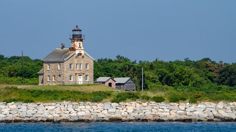 Discover a Tranquil Retreat on This Secluded New York Island with Unique Wildlife and Stunning Atlantic Views