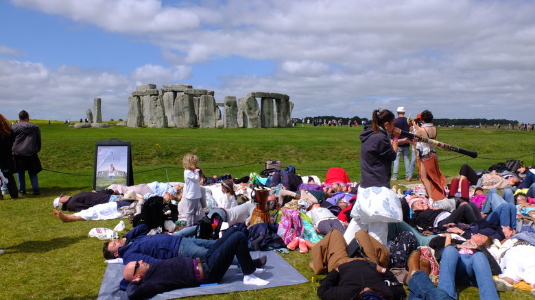 A Monument Wrapped in Mystery: One of the World's Most Underwhelming Attractions
