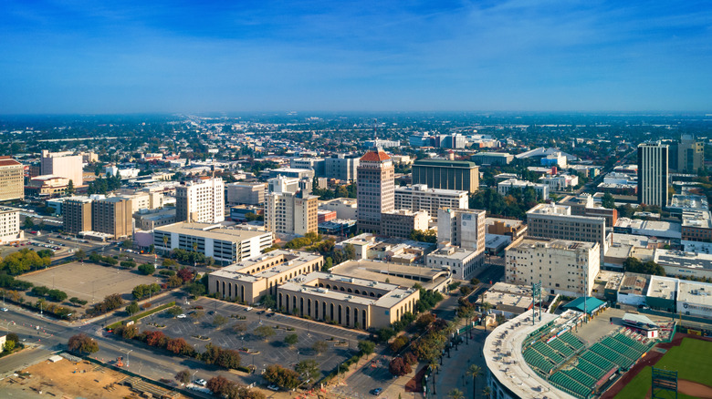 California's Gateway to Yosemite National Park: Discover the Underrated Central Valley City with Unique Attractions