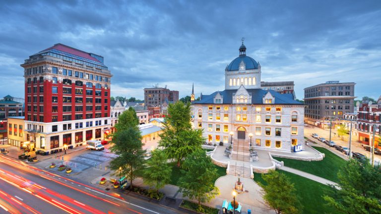 America's 'Horse Capital': A Southern Culinary Gem Brimming with Friendly Charm and Limitless Outdoor Adventures
